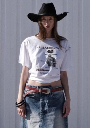 t-shirt-pleasures-vintage-white-leduc-2