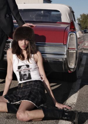 tank-top-fetish-leduc-2